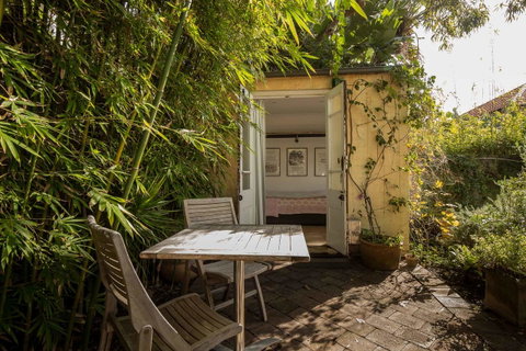 Bondi Beach House - Accommodation in Brisbane 9