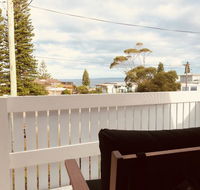 Little Blue Beach House - Accommodation in Brisbane