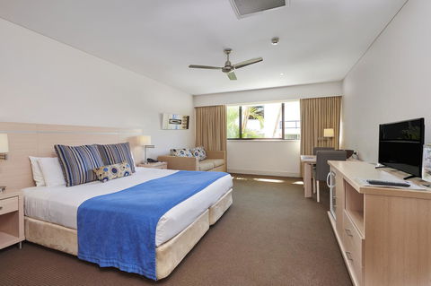 Waves Byron Bay - Accommodation in Brisbane 35