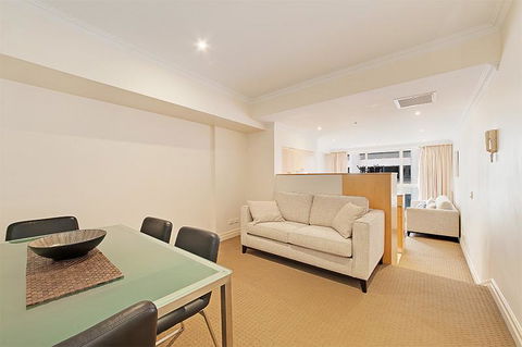 Wyndel Apartments Sydney CBD - Bond - Accommodation in Brisbane 9