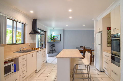 Yigala House - Accommodation in Brisbane 12