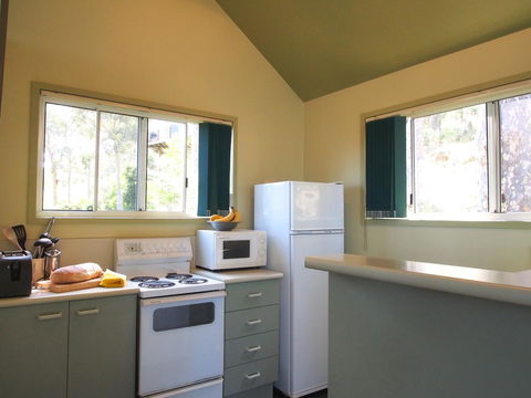 Bundle Hill Cottages - Accommodation in Brisbane 14