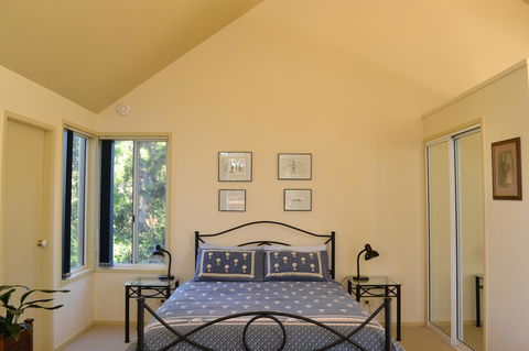 Bundle Hill Cottages - Accommodation in Brisbane 39