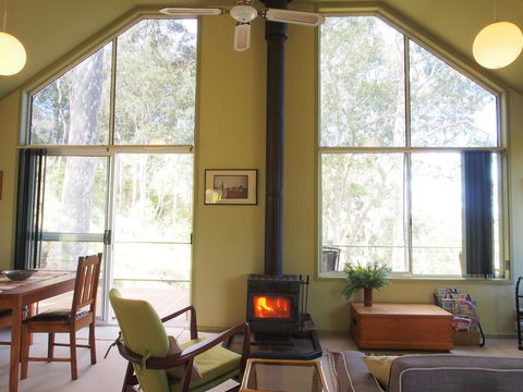 Bundle Hill Cottages - Accommodation in Brisbane 13