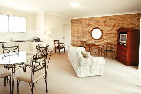 Potters Apartments - Accommodation in Brisbane 11