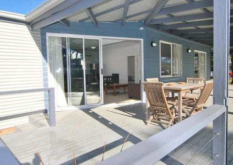 Huskisson Holiday Motel Cabins - Accommodation in Brisbane 32