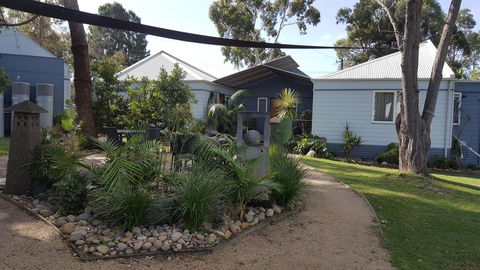 Huskisson Holiday Motel Cabins - Accommodation in Brisbane 33