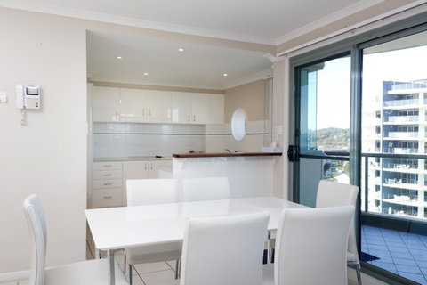 Sails Apartments - Accommodation in Brisbane 3