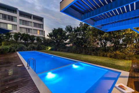 Oaks Nelson Bay Lure Suites - Accommodation in Brisbane 11