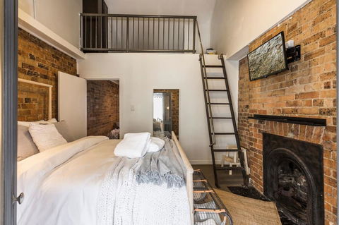 Chippendale Â· Quaint 1880â€™s Sydney Chippendale Terrace House - Accommodation in Brisbane 1