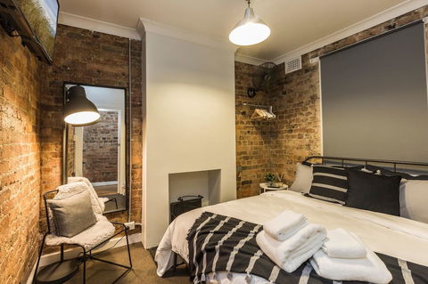 Chippendale Â· Quaint 1880â€™s Sydney Chippendale Terrace House - Accommodation in Brisbane 5