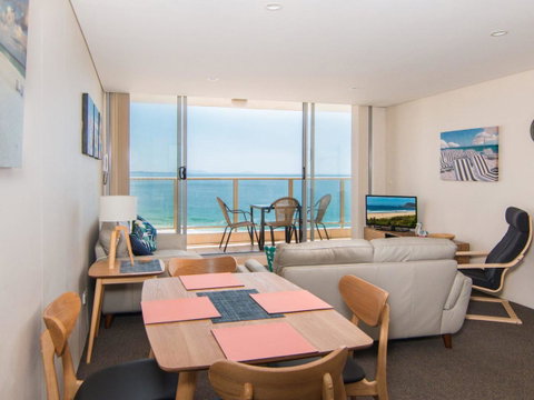 Ebbtide 27 - Accommodation in Brisbane 2