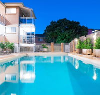 Copacabana Shores - Accommodation in Brisbane