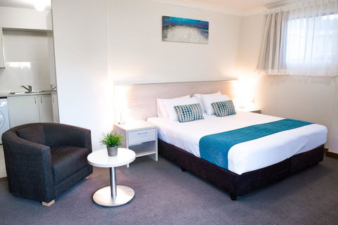 Copacabana Shores - Accommodation in Brisbane 9
