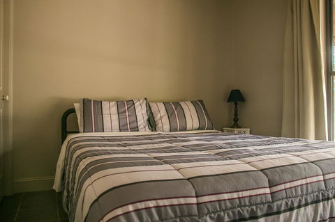 Ironstone Estate Lovedale - Accommodation in Brisbane 13