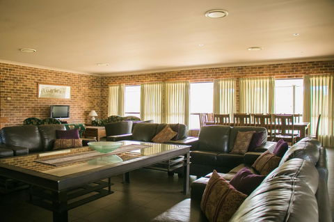 Ironstone Estate Lovedale - Accommodation in Brisbane 26