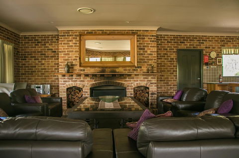 Ironstone Estate Lovedale - Accommodation in Brisbane 25