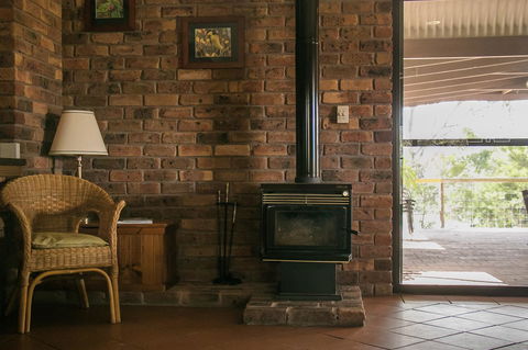 Ironstone Estate Lovedale - Accommodation in Brisbane 8