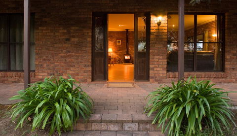 Ironstone Estate Lovedale - Accommodation in Brisbane 38