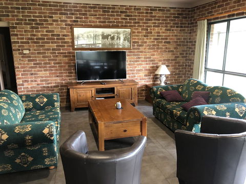 Ironstone Estate Lovedale - Accommodation in Brisbane 1