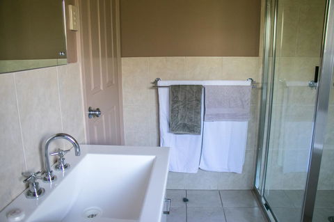 Ironstone Estate Lovedale - Accommodation in Brisbane 27