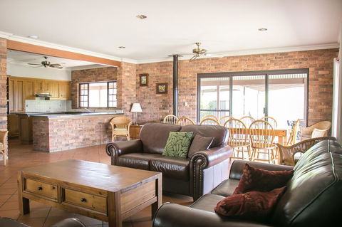 Ironstone Estate Lovedale - Accommodation in Brisbane 19