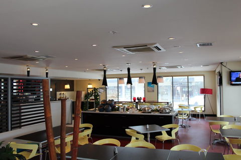 Ibis Newcastle - Accommodation in Brisbane 13