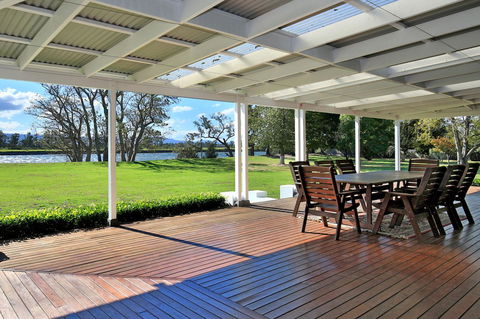 Terara Riverside Retreat - Accommodation in Brisbane 1