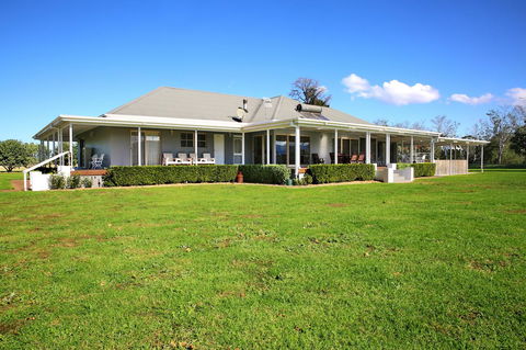 Terara Riverside Retreat - Accommodation in Brisbane 22