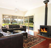 Terara Riverside Retreat - Accommodation in Brisbane