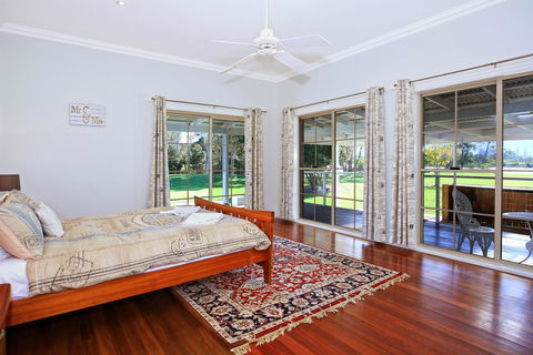 Terara Riverside Retreat - Accommodation in Brisbane 4