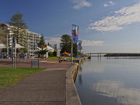 Oaks The Entrance Waterfront Suites - Accommodation in Brisbane 12