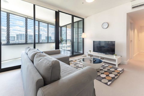 Two Bedders Apartment With Stunning Water View - Accommodation in Brisbane 10