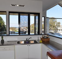 The Boat House - Accommodation in Brisbane