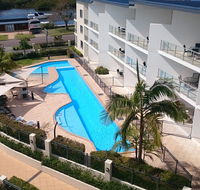 Boathouse Resort Water Front - Accommodation in Brisbane
