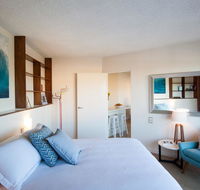 Waterview Beach Apartment - Accommodation in Brisbane