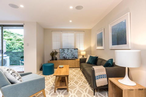 Nobbs Â· Executive 2 Storey Sydney Apartment With Pool - Accommodation in Brisbane 0