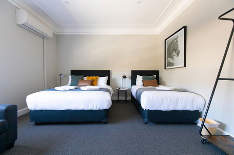 Horse And Jockey Hotel Homebush - Accommodation in Brisbane 16
