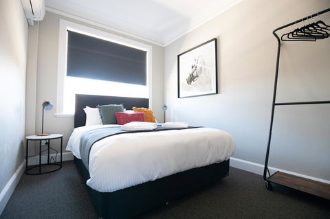 Horse And Jockey Hotel Homebush - Accommodation in Brisbane 5