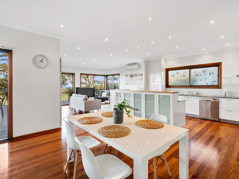 The Beach House Terrigal - Accommodation in Brisbane 4