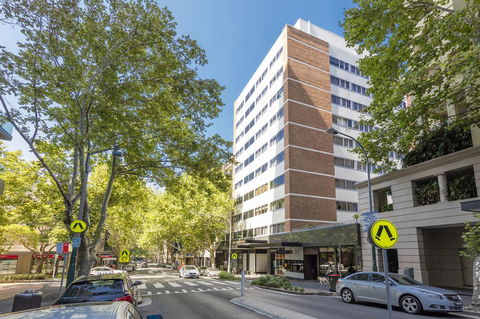 Macleay Hotel - Accommodation in Brisbane 1