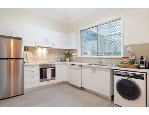 Huge Garden Apartment In The Heart Of Bondi Beach - Accommodation in Brisbane 25