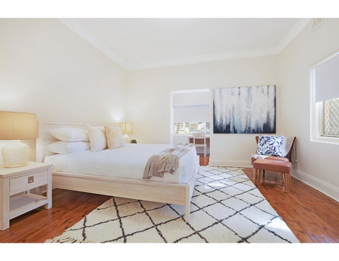 Huge Garden Apartment In The Heart Of Bondi Beach - Accommodation in Brisbane 8