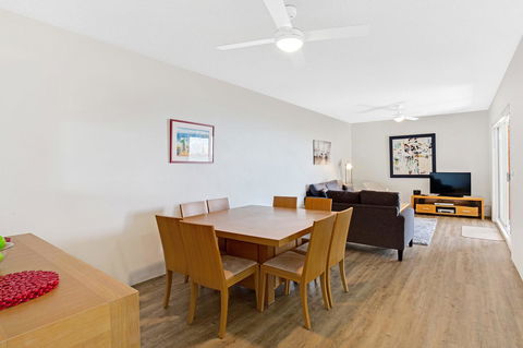Victoria Parade, Kiah, Unit 10, 53 - Accommodation in Brisbane 6