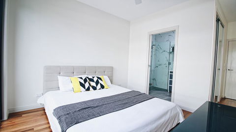 Cozy 5 Bed House In Sydney - Accommodation in Brisbane 13