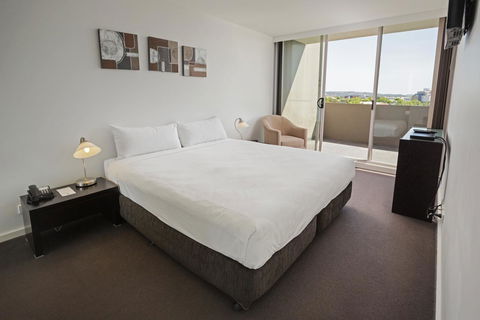 Honeysuckle Executive Apartments - Accommodation in Brisbane 36