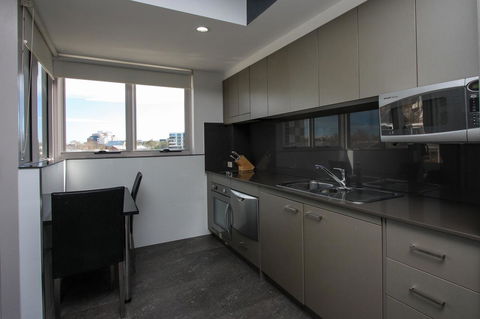 Honeysuckle Executive Apartments - Accommodation in Brisbane 21