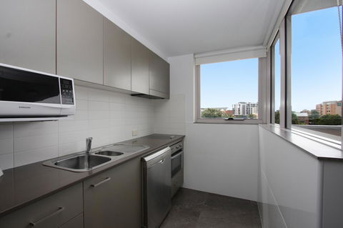 Honeysuckle Executive Apartments - Accommodation in Brisbane 24