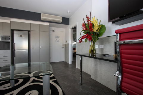 Honeysuckle Executive Apartments - Accommodation in Brisbane 15