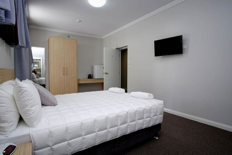 Lakes And Ocean Hotel Forster - Accommodation in Brisbane 15